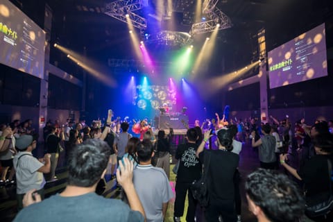 21:16 1F LIVE / 小西康陽